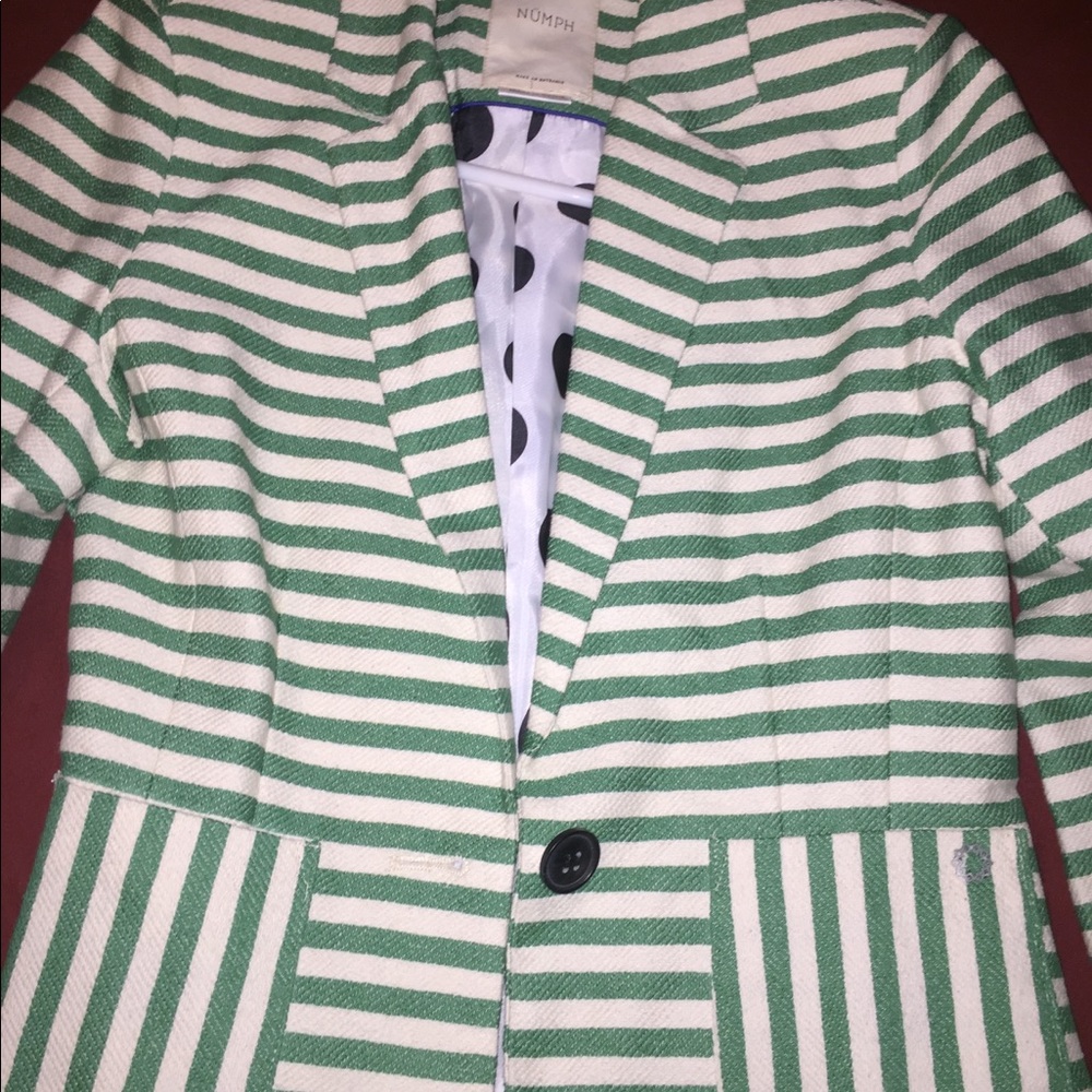 Unique Blazer - Picture 4 of 5